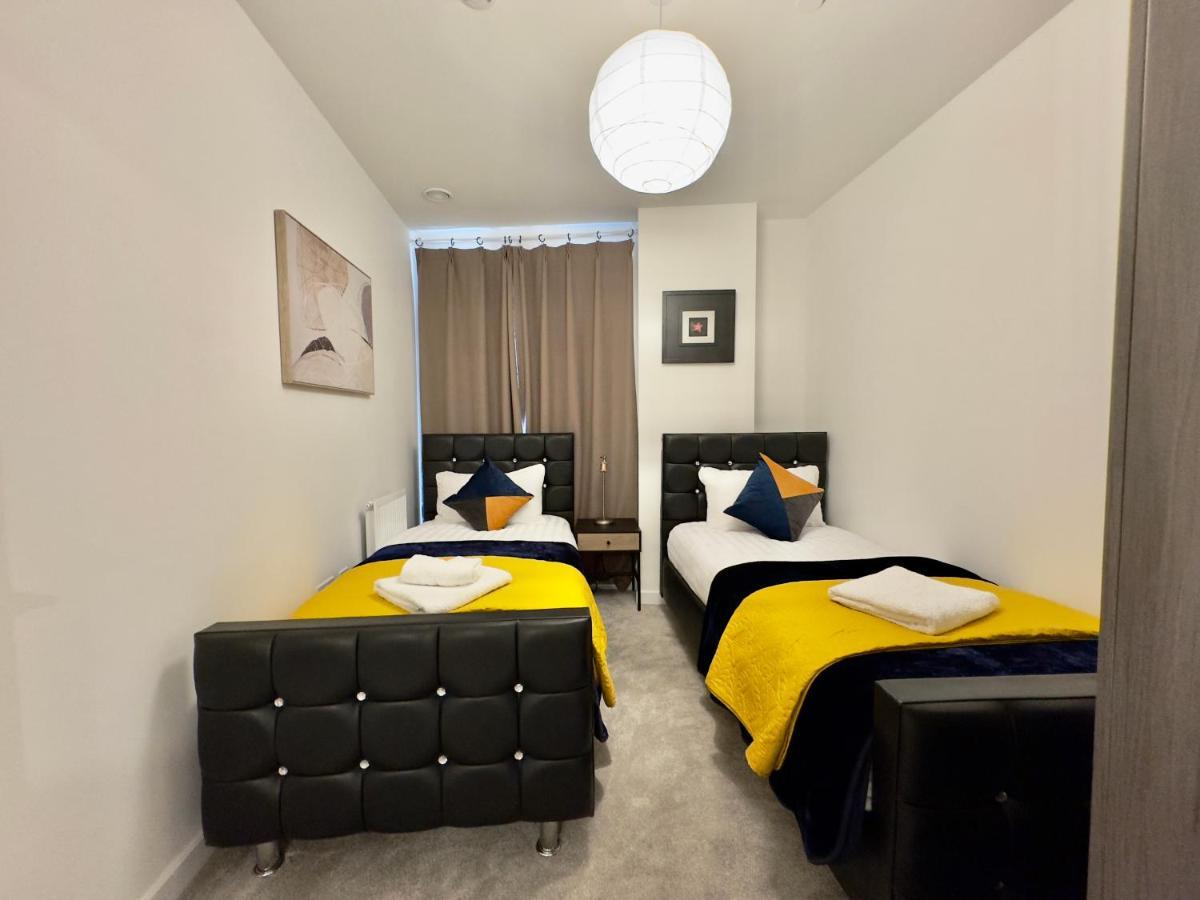 3Bedroom, 2Bathroom, Balcony,Luxury Flat Westfield Λονδίνο Εξωτερικό φωτογραφία