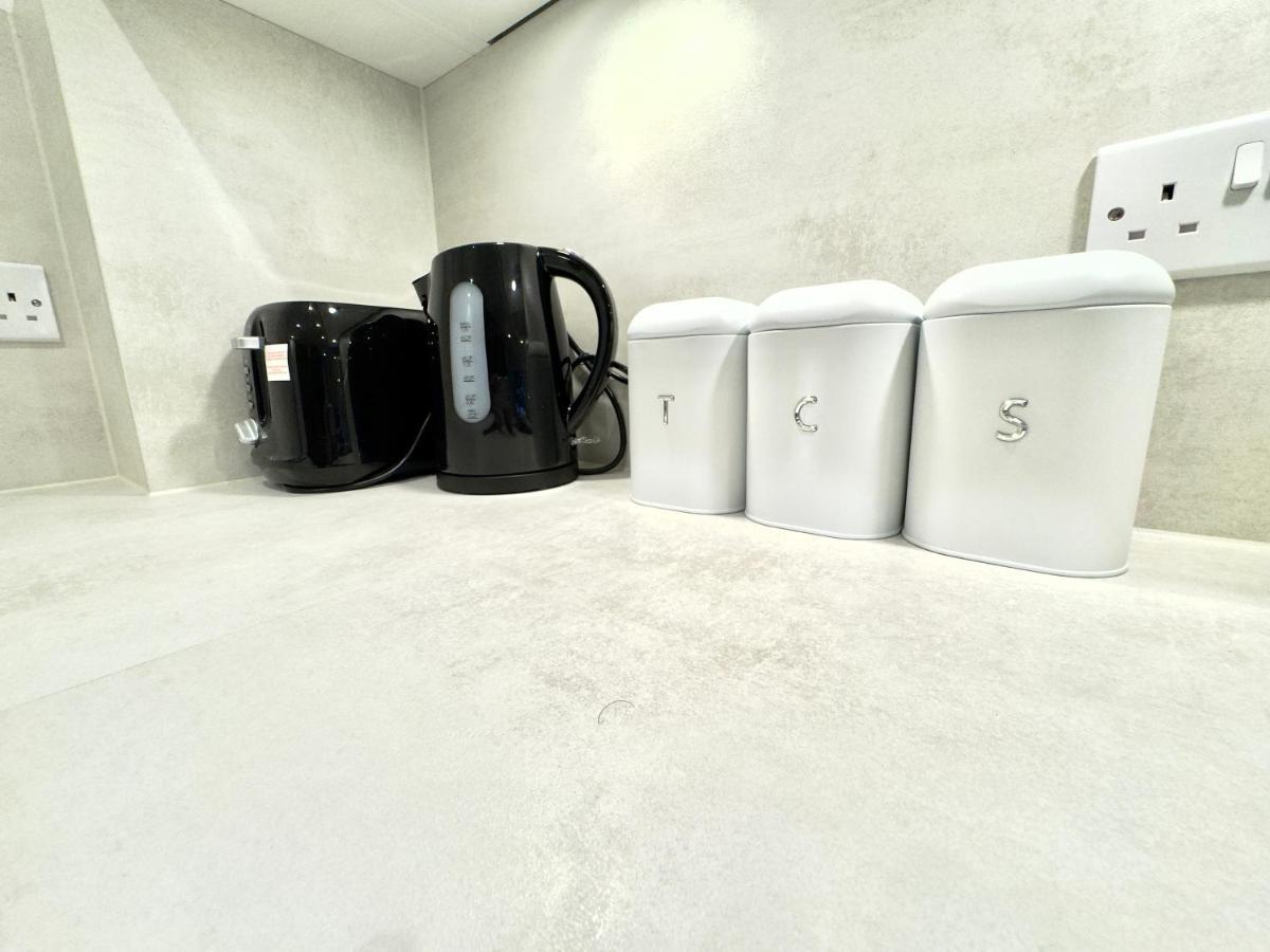 3Bedroom, 2Bathroom, Balcony,Luxury Flat Westfield Λονδίνο Εξωτερικό φωτογραφία