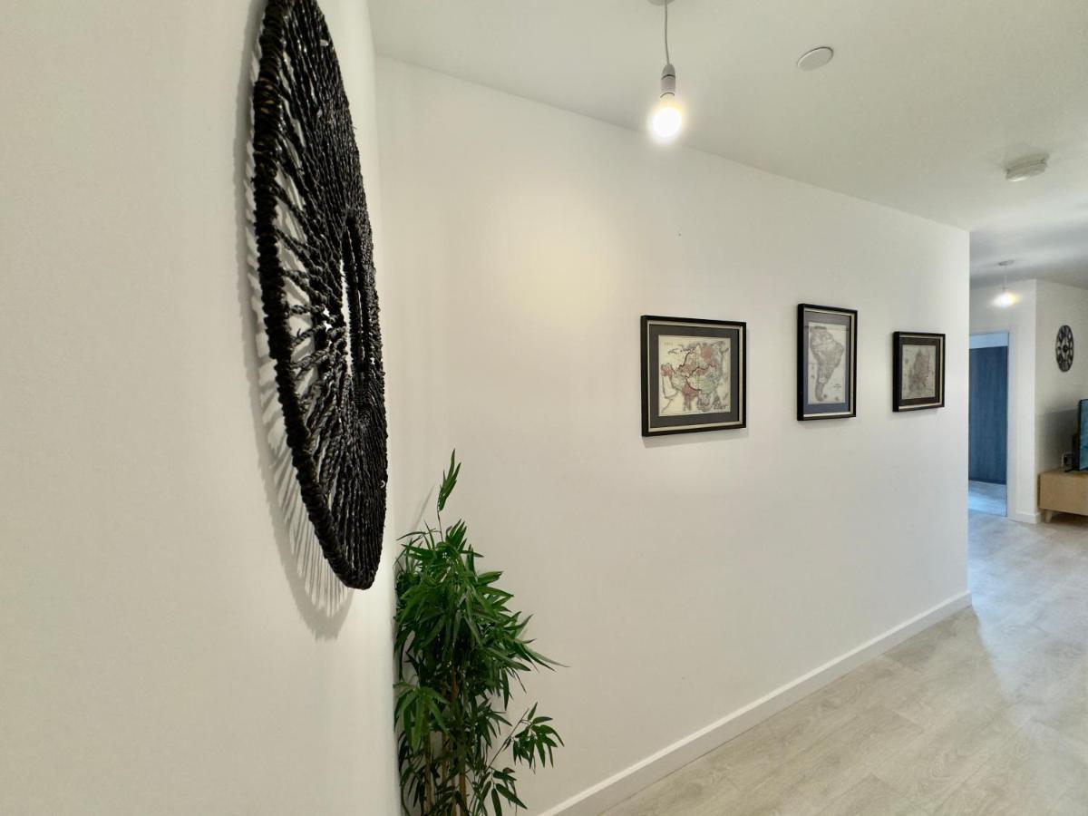 3Bedroom, 2Bathroom, Balcony,Luxury Flat Westfield Λονδίνο Εξωτερικό φωτογραφία